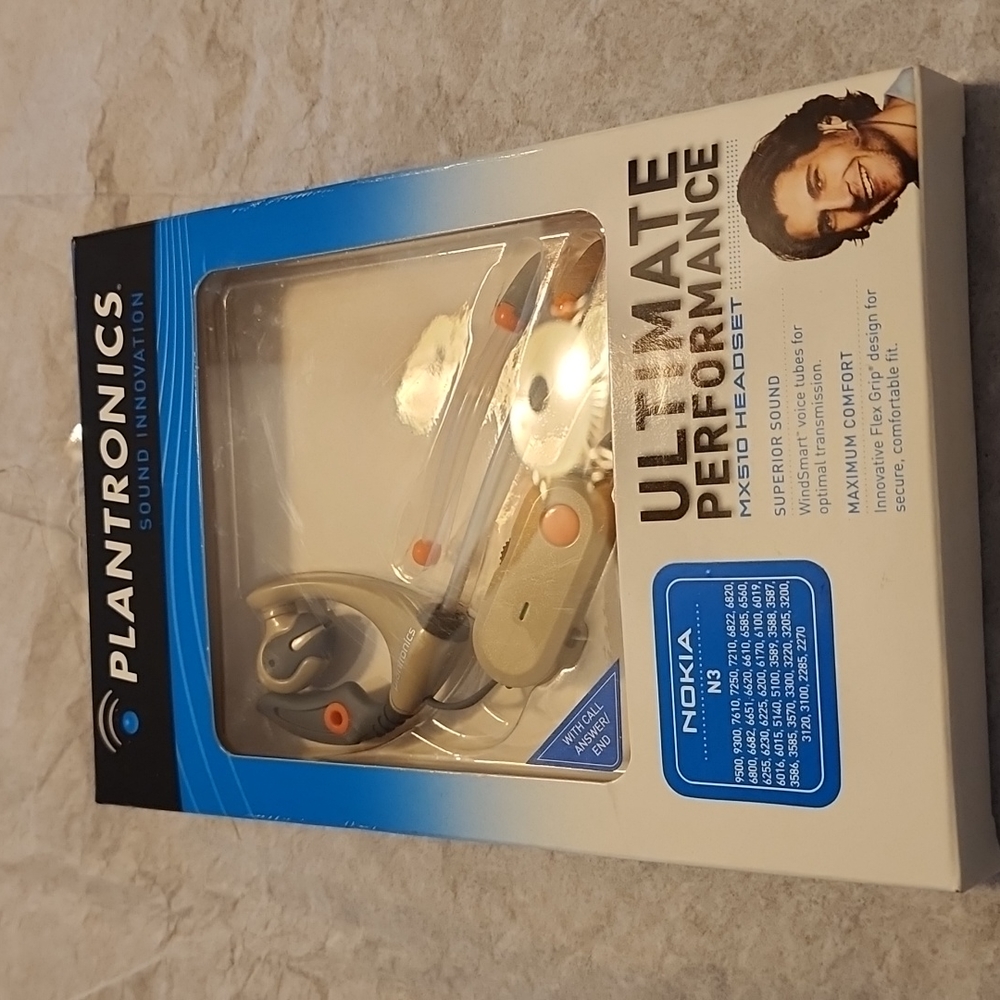 PLANTRONICS HEADSET